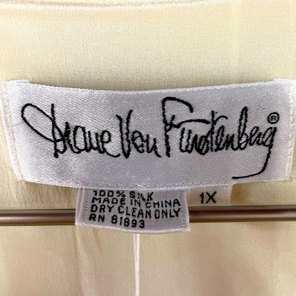 NWT Diane Von Furstenburg Cream Sheer 100% Silk Button Blouse Tunic Sz 1X - Picture 3 of 8